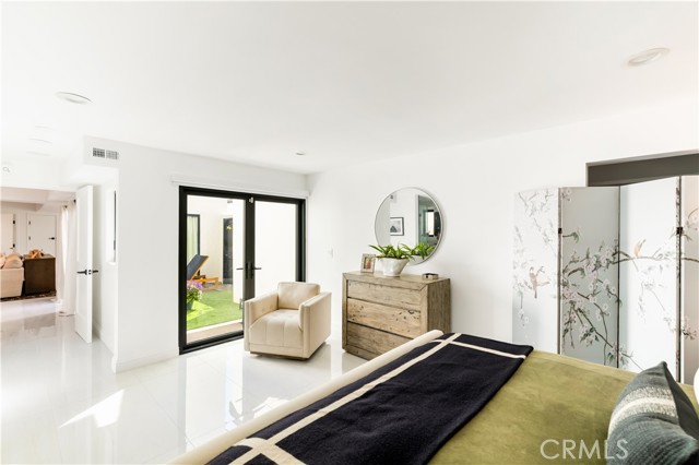 Detail Gallery Image 14 of 45 For 707 Begonia Ave, Corona Del Mar,  CA 92625 - 5 Beds | 5/1 Baths