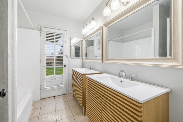 Detail Gallery Image 16 of 26 For 928 E Meats, Orange,  CA 92865 - 4 Beds | 2 Baths