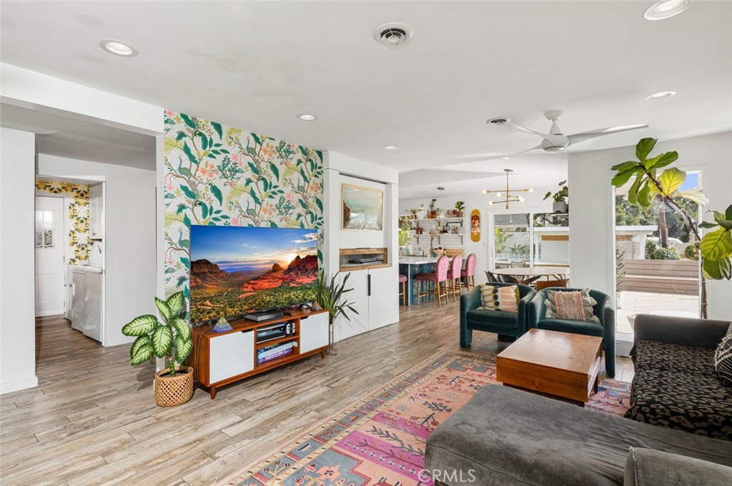 91ffcb8d 2fb3 4dc5 A60b 2db24f015560