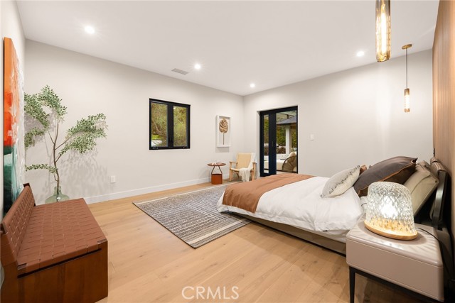 Image 44 of 75 For 775 Linda Vista