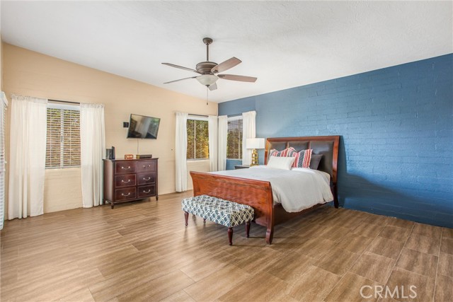 1872 Arroyo Drive, Riverside CA: https://media.crmls.org/medias/92017d63-a0b3-463f-a5fa-86fcfe6dd45c.jpg