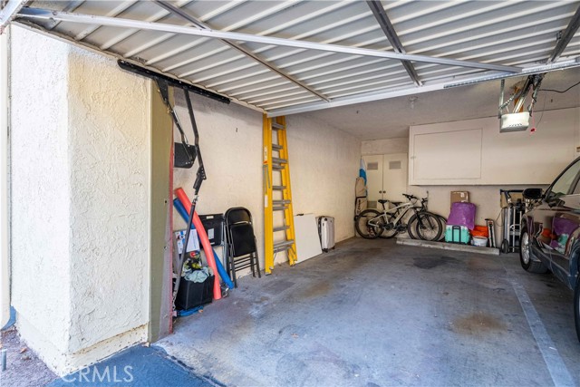 3168 Darby Street, Simi Valley CA: https://media.crmls.org/medias/9201f402-63b6-4f8a-a82e-bd4bdb2b8f0c.jpg