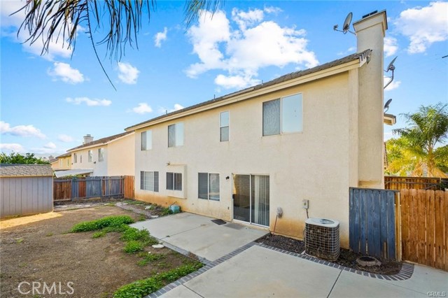 Detail Gallery Image 9 of 9 For 350 Avenue 9, Lake Elsinore,  CA 92530 - 4 Beds | 2/1 Baths