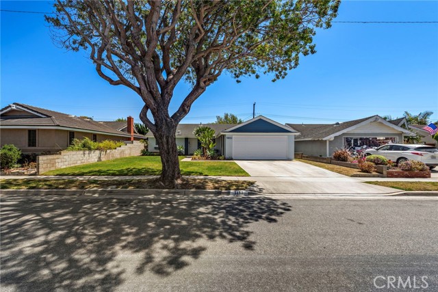 Detail Gallery Image 32 of 32 For 5852 Raphael Dr, Huntington Beach,  CA 92649 - 4 Beds | 2 Baths