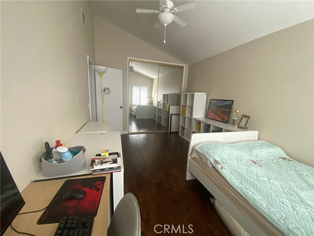 2408 N North Creek Lane, Fullerton CA: https://media.crmls.org/medias/9202b61c-9ef5-4471-8038-8aa42656748c.jpg