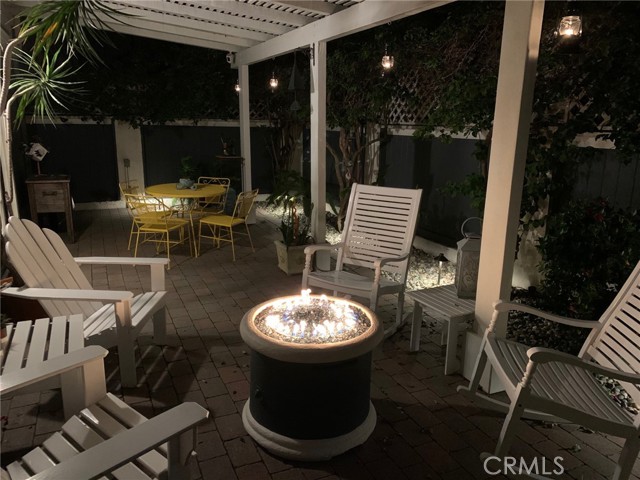 Detail Gallery Image 25 of 49 For 2617 Huntington Ln #B,  Redondo Beach,  CA 90278 - 4 Beds | 2/1 Baths