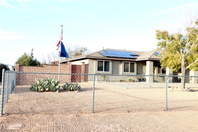 Detail Gallery Image 6 of 58 For 22732 Nalatapa Rd, Apple Valley,  CA 92307 - 4 Beds | 2 Baths