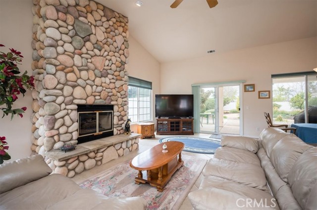 Detail Gallery Image 12 of 37 For 640 Sweet Donna Pl, Nipomo,  CA 93444 - 4 Beds | 2/1 Baths