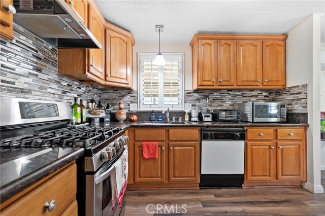 Detail Gallery Image 12 of 45 For 5700 Carbon Canyon #84,  Brea,  CA 92823 - 3 Beds | 2 Baths