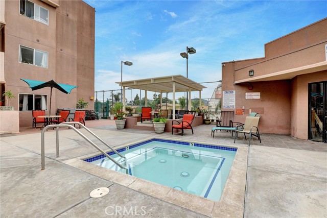 Detail Gallery Image 18 of 21 For 450 E 4th St #437,  Santa Ana,  CA 92701 - 2 Beds | 2 Baths