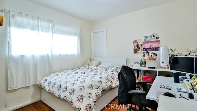 17230 San Lorenzo Circle, Fountain Valley CA: https://media.crmls.org/medias/9205d039-6cf3-4a70-a554-3b767b542e41.jpg