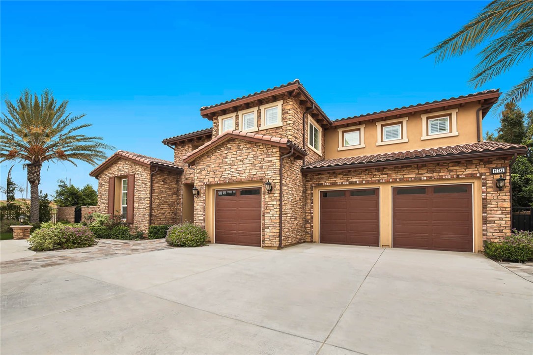 19782 Georgetown Way, Yorba Linda, CA 92886