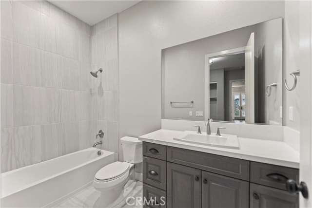 Image 36 of 63 For 51 Redshift  