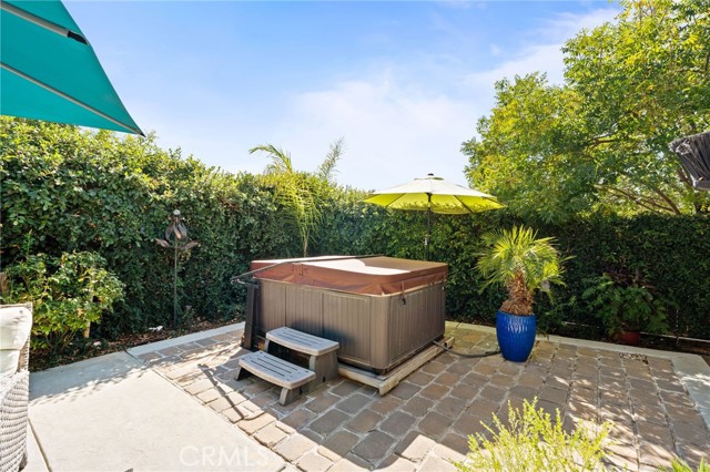 3236 Ashcroft Avenue, Clovis CA: https://media.crmls.org/medias/9206e0bc-0bea-43a8-8351-9f3afbdf39dd.jpg