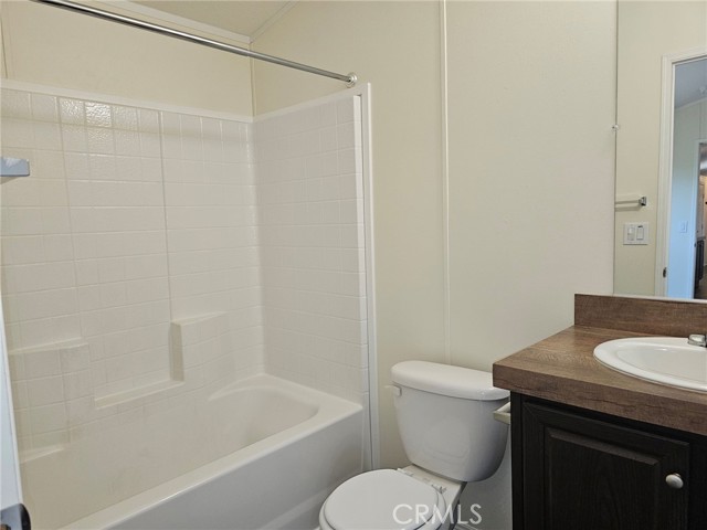 24414 University Avenue, Loma Linda CA: https://media.crmls.org/medias/92079b7b-1391-41a9-b7c9-799308f86a8e.jpg