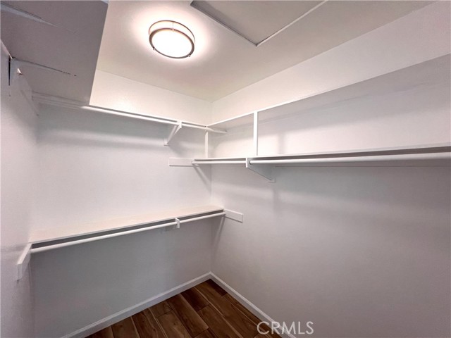 Detail Gallery Image 10 of 15 For 75 Stanford Ct. #70,  Irvine,  CA 92612 - 2 Beds | 2/1 Baths