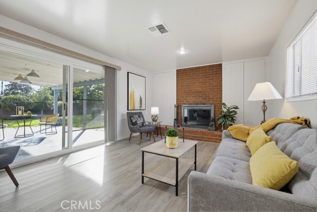 Detail Gallery Image 25 of 58 For 11681 Wasco, Garden Grove,  CA 92841 - 4 Beds | 2 Baths