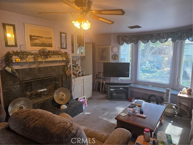 Detail Gallery Image 9 of 15 For 9341 Rollins, Chatsworth,  CA 91311 - 2 Beds | 2 Baths