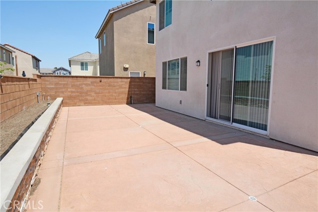 2553 E Kiwi Ct, Ontario CA: https://media.crmls.org/medias/92080e3b-229b-47e7-a943-e0151d8c63ce.jpg