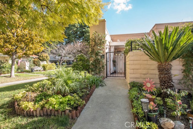 2305 Via Puerta #A, Laguna Woods, CA 92637