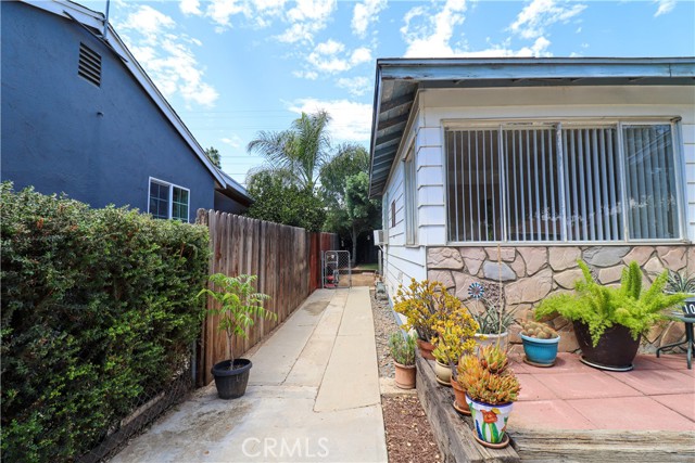 Detail Gallery Image 9 of 31 For 10645 Wolfe Ave, Riverside,  CA 92505 - 3 Beds | 1 Baths