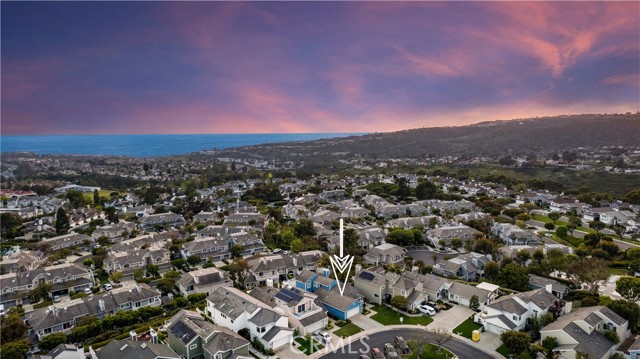 12 Haverhill Road, Laguna Niguel CA: https://media.crmls.org/medias/92089efa-1a9c-4e15-a8d4-7afc3aa0ae9b.jpg