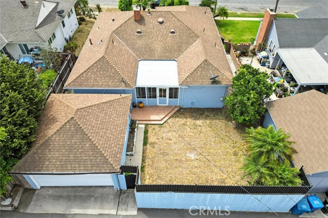 2709 W 109th Street, Inglewood CA: https://media.crmls.org/medias/920a16ef-c1d7-4550-be19-64e4876f0a67.jpg