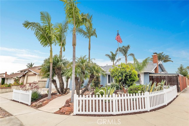 Detail Gallery Image 1 of 45 For 2423 Waxwing Ave, Ventura,  CA 93003 - 4 Beds | 2 Baths
