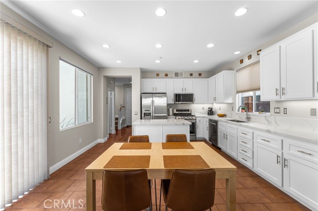 Detail Gallery Image 9 of 42 For 423 Sonora, Redlands,  CA 92373 - 3 Beds | 2/1 Baths