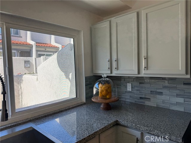 Detail Gallery Image 12 of 28 For 820 W 232nd, Torrance,  CA 90502 - 2 Beds | 2 Baths