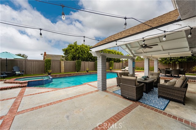 18672 Evergreen Avenue, Yorba Linda CA: https://media.crmls.org/medias/920c7b68-845e-4a1c-b613-08ba11e329e2.jpg