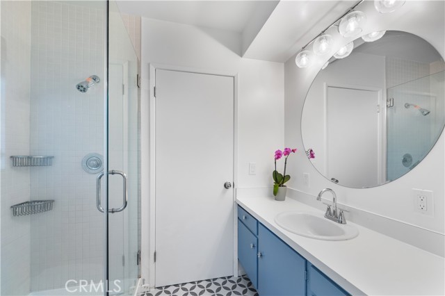 Detail Gallery Image 23 of 49 For 22313 Macfarlane Dr, Woodland Hills,  CA 91364 - 2 Beds | 2 Baths