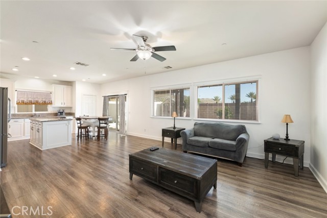 Detail Gallery Image 13 of 62 For 36250 Pursh Dr, Lake Elsinore,  CA 92532 - 5 Beds | 3 Baths