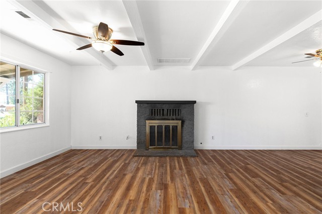 5690 Paradise Avenue, Paradise CA: https://media.crmls.org/medias/920eb224-73ed-462c-aea8-8beb13cc62f9.jpg