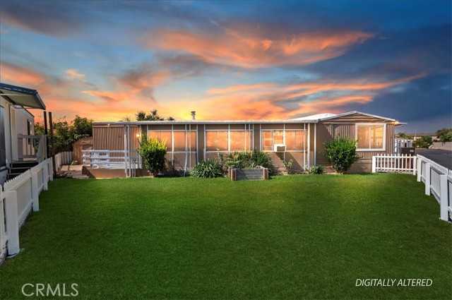 Front Image Thumbnail for CROC26076377