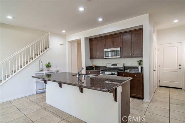 Detail Gallery Image 9 of 45 For 8565 Montrose Pl, Rancho Cucamonga,  CA 91730 - 3 Beds | 2/1 Baths