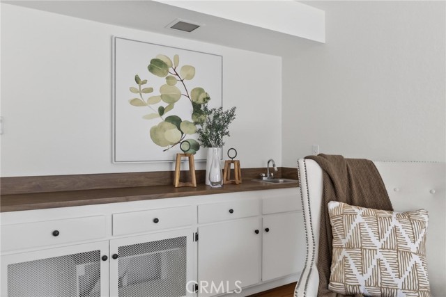 Detail Gallery Image 12 of 23 For 19140 Albert, Cerritos,  CA 90703 - 4 Beds | 3 Baths