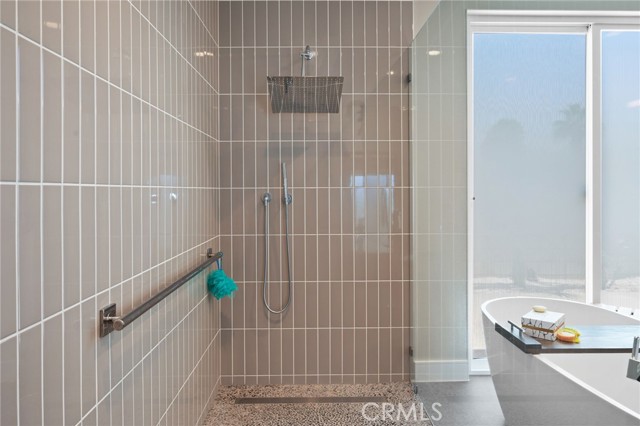 77431 Huntley Drive, Indian Wells CA: https://media.crmls.org/medias/920f7263-16bb-493e-babd-a7ce9d84b2b6.jpg