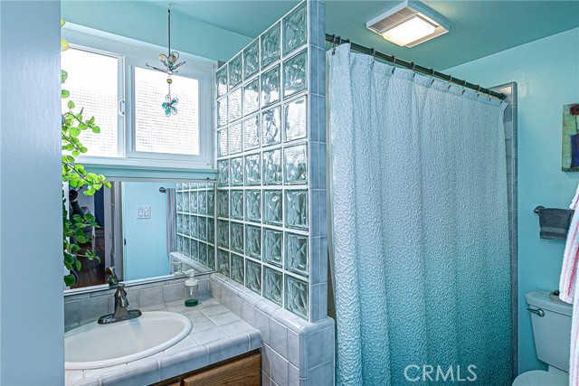 Detail Gallery Image 23 of 29 For 1010 via Esmeralda, Santa Maria,  CA 93455 - 3 Beds | 1/1 Baths