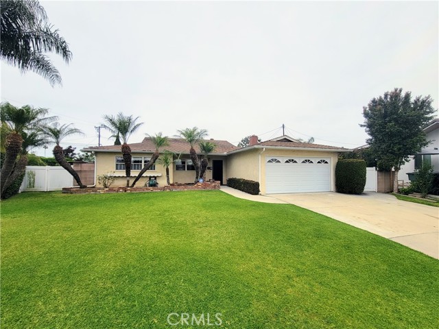 18171 Pemberco Circle, Huntington Beach, CA 92646