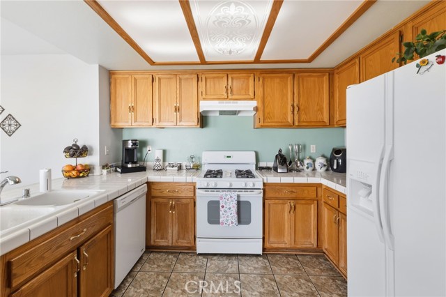 Detail Gallery Image 7 of 26 For 815 Georgiana Ct, Perris,  CA 92570 - 3 Beds | 2 Baths