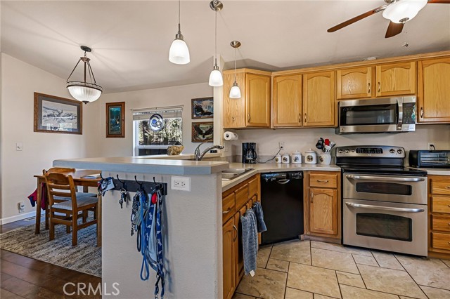 Detail Gallery Image 8 of 35 For 13963 Jarvis Cir, Magalia,  CA 95954 - 3 Beds | 2 Baths