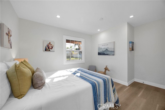 Image 35 of 53 For 8326 Fontainbleau Way