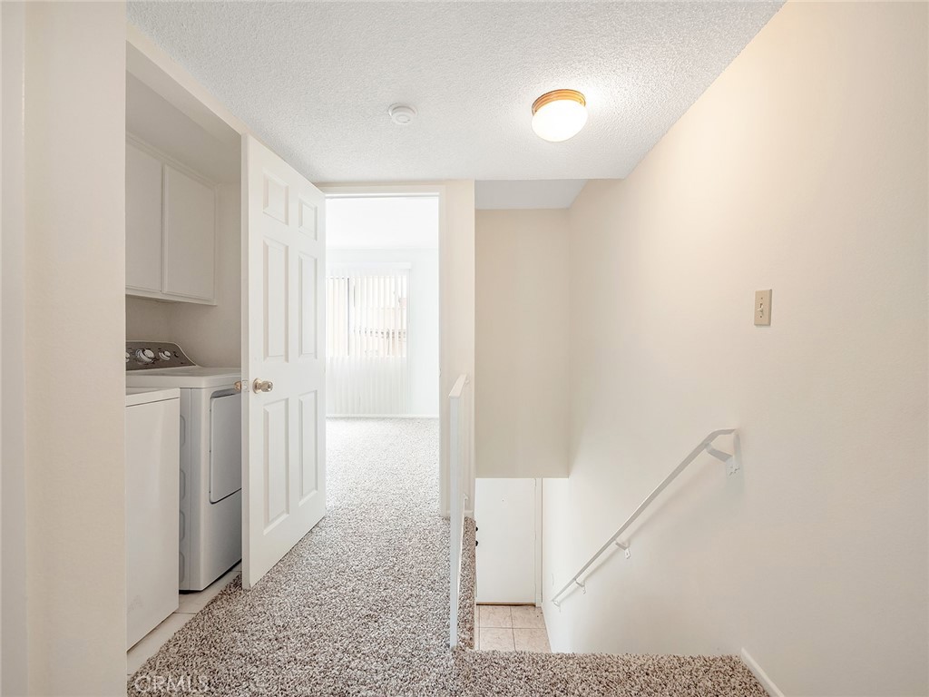 851 E 9th Street 205