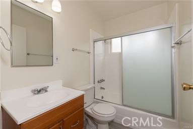 https://media.crmls.org/medias/92121813-33cf-4e2c-b035-7ab018737be6.jpg?preset=X-Large