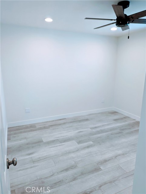 Detail Gallery Image 12 of 15 For 1620 Acacia Ave, Torrance,  CA 90501 - 2 Beds | 1/1 Baths