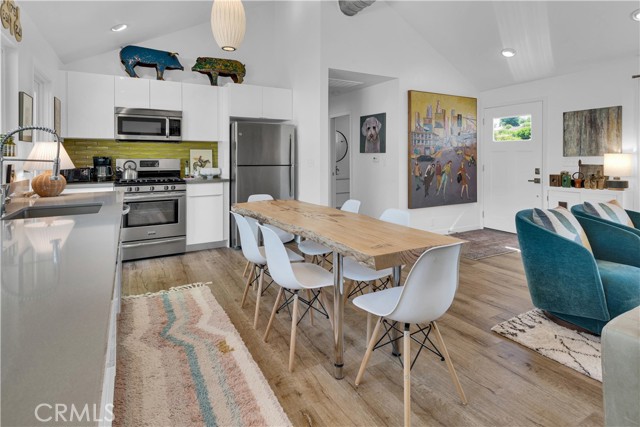 Detail Gallery Image 8 of 40 For 990 Akron Rd, Templeton,  CA 93465 - 3 Beds | 2 Baths