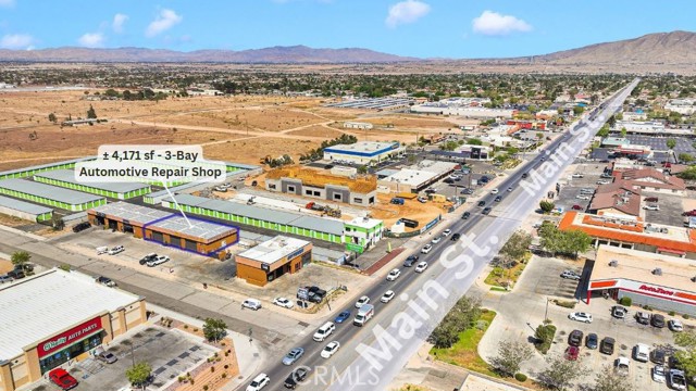 17102 Main Street, Hesperia, California 92345, ,Commercial Lease,For Rent,17102 Main Street,CRHD25088180