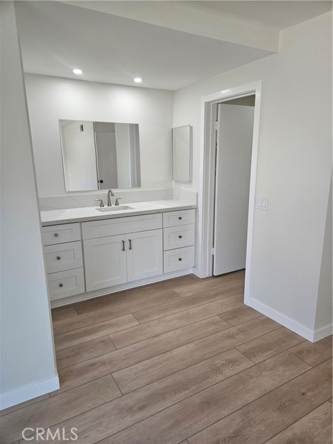 Detail Gallery Image 13 of 21 For 6801 Glen Drive, Huntington Beach,  CA 92647 - 4 Beds | 2 Baths