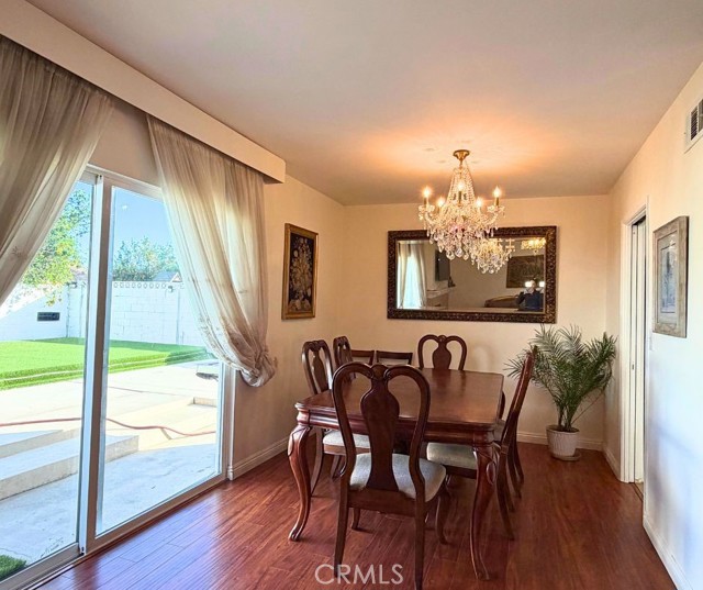 Detail Gallery Image 7 of 20 For 7756 Eton, Canoga Park,  CA 91304 - 3 Beds | 2 Baths